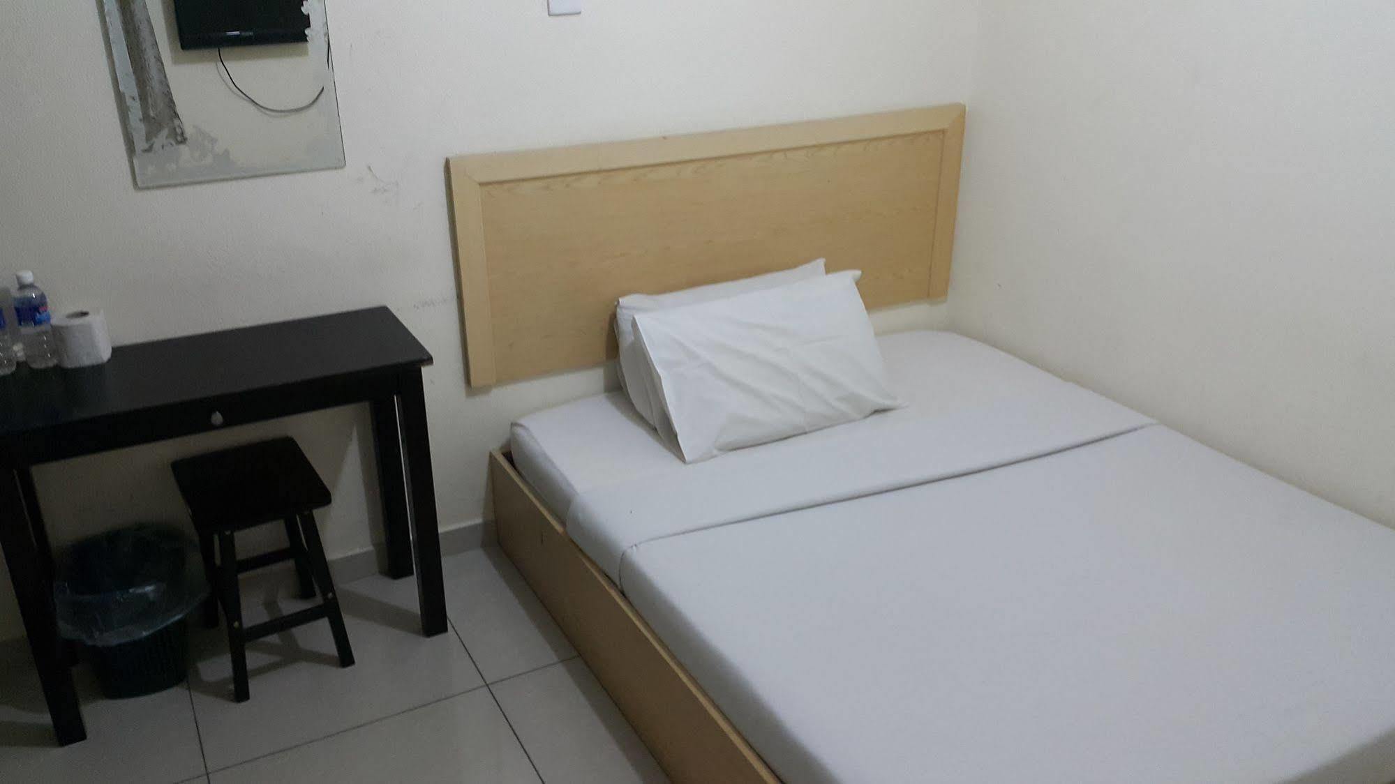 Oyo 301 River Inn Hotel Butterworth Zewnętrze zdjęcie