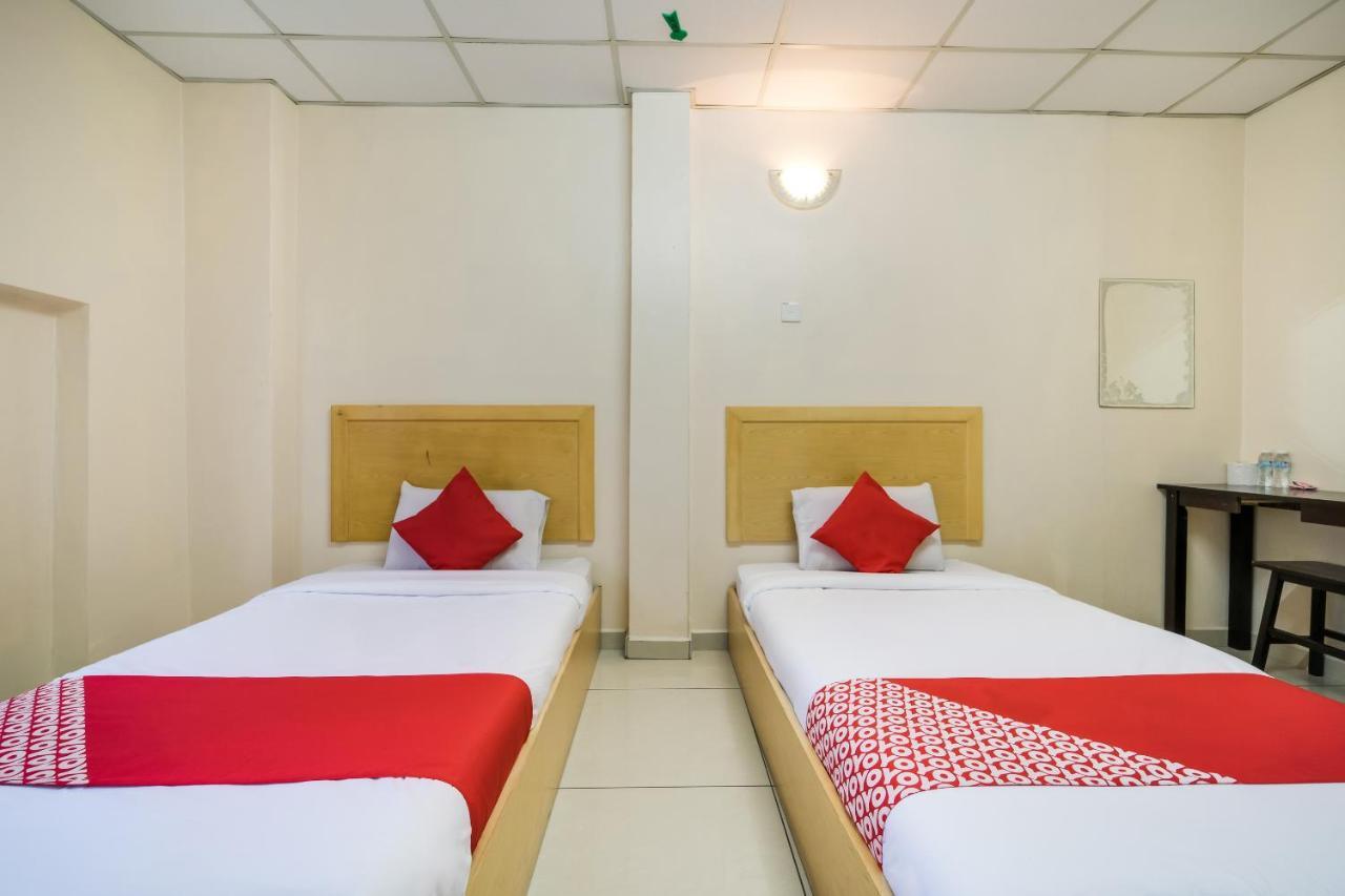 Oyo 301 River Inn Hotel Butterworth Zewnętrze zdjęcie