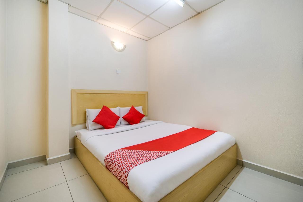 Oyo 301 River Inn Hotel Butterworth Zewnętrze zdjęcie