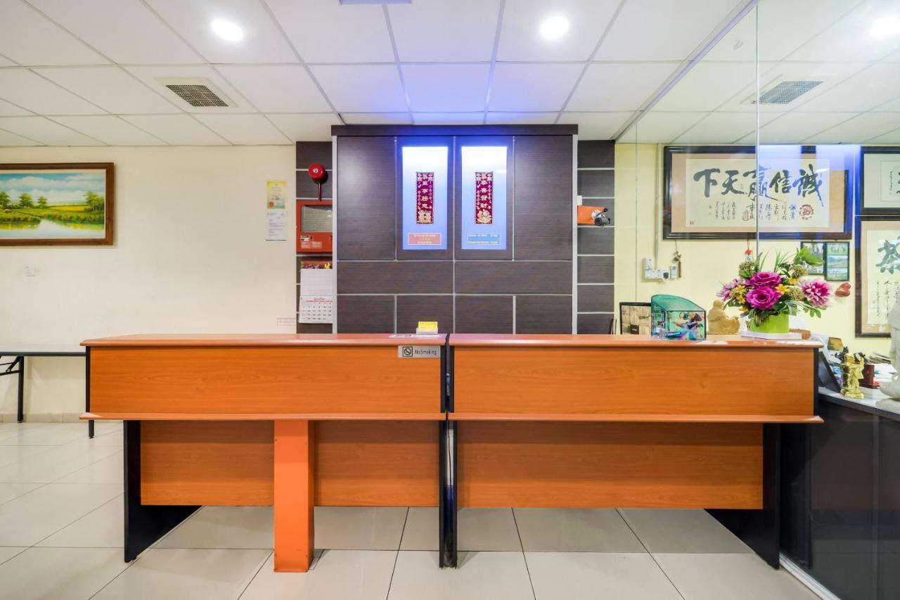 Oyo 301 River Inn Hotel Butterworth Zewnętrze zdjęcie